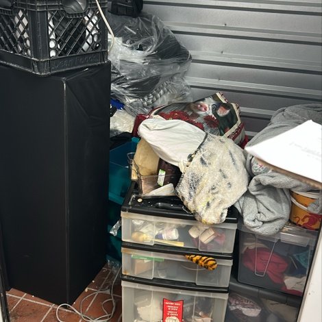 5 x 5 storage unit in Jennings, MO