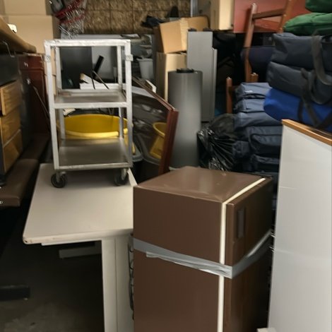 10 x 25 storage unit in St. Louis, MO