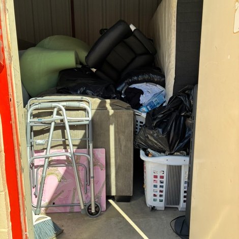 10 x 10 storage unit in San Antonio, TX