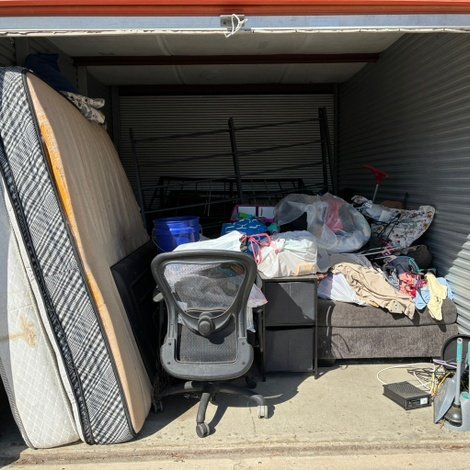 10 x 15 storage unit in San Antonio, TX