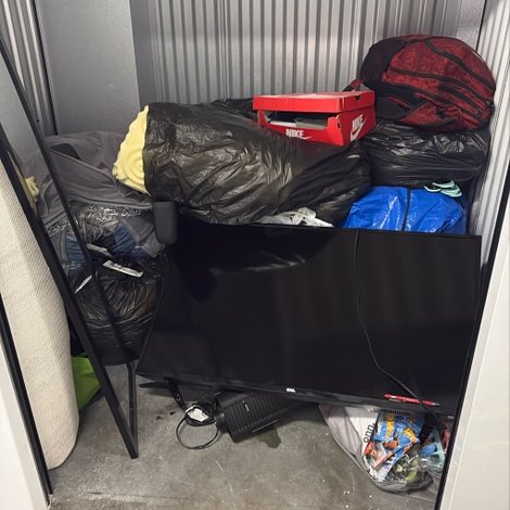 5 x 5 storage unit in Providence, RI