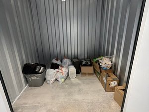 7 x 7 storage unit in Unknown, NC