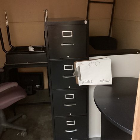 8 x 8 storage unit in Cleveland, OH