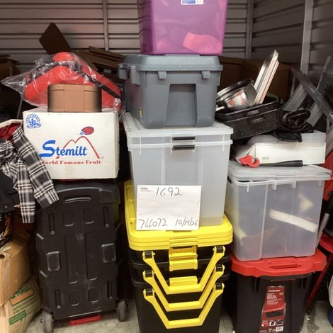 10 x 10 storage unit in North Randal, OH