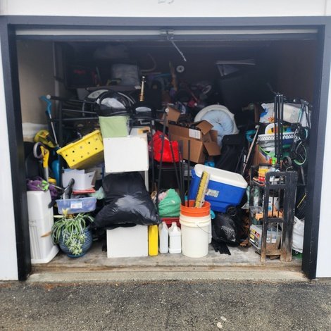 10 x 10 storage unit in Crescent City, CA