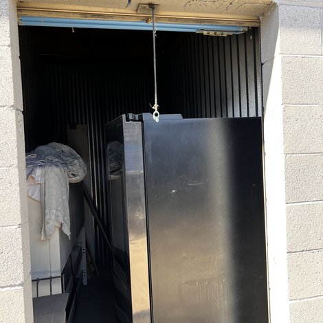 5 x 12 storage unit in Victorville, CA