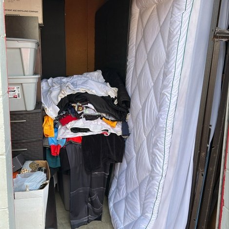 5 x 10 storage unit in Columbus, GA