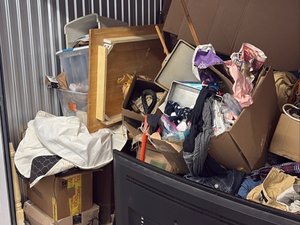 10 x 7 storage unit in Providence, RI