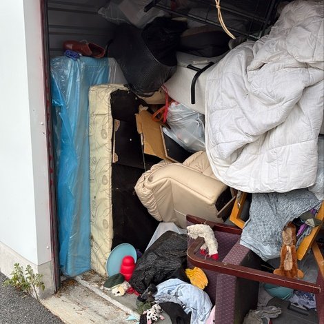 10 x 20 storage unit in Providence, RI