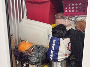 5 x 10 storage unit in Providence, RI