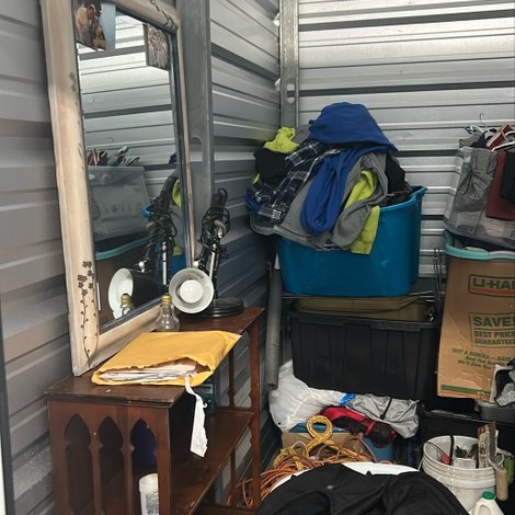 5 x 10 storage unit in Unknown, IN