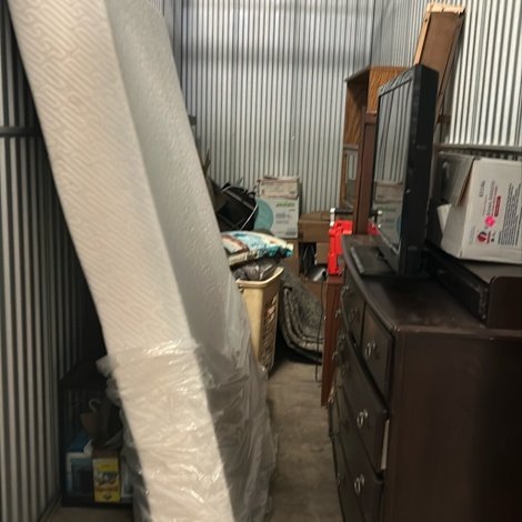 5 x 15 storage unit in Indianapolis, IN