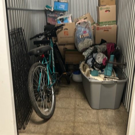 5 x 10 storage unit in Indianapolis, IN
