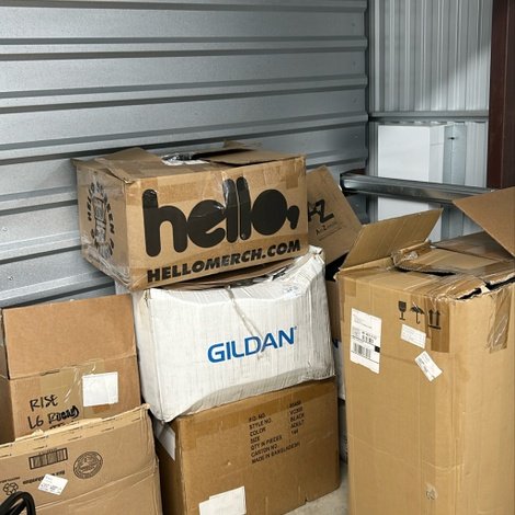 5 x 10 storage unit in Pontiac, MI