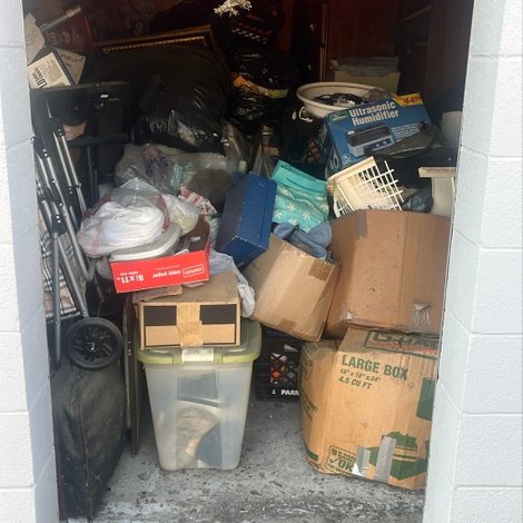 10 x 10 storage unit in Columbus, GA
