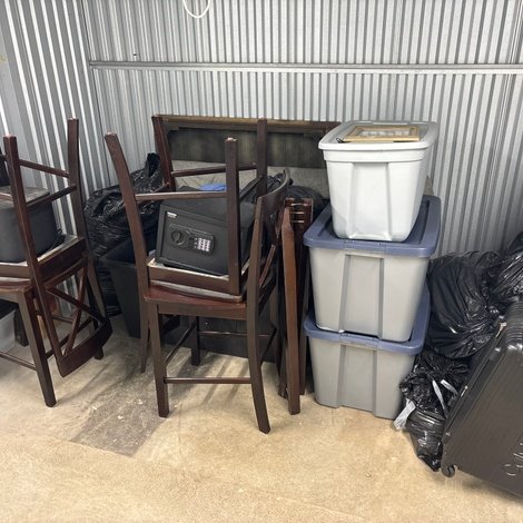 10 x 5 storage unit in Tonawanda, NY