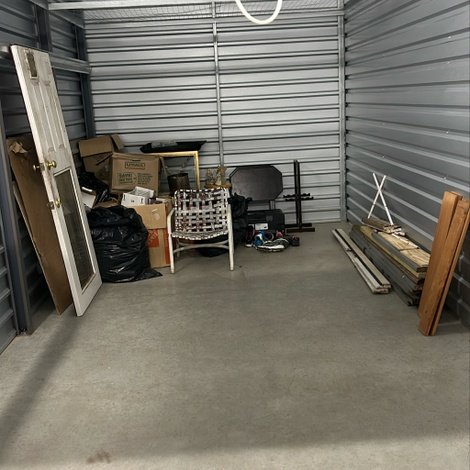 10 x 20 storage unit in Loganville, GA