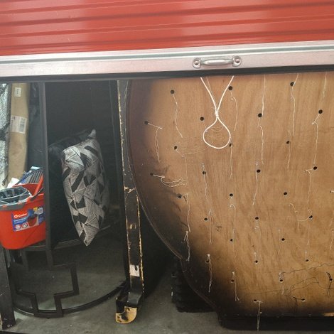 10 x 10 storage unit in Syracuse, NY