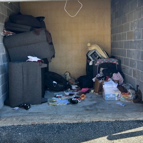10 x 10 storage unit in Albany, GA