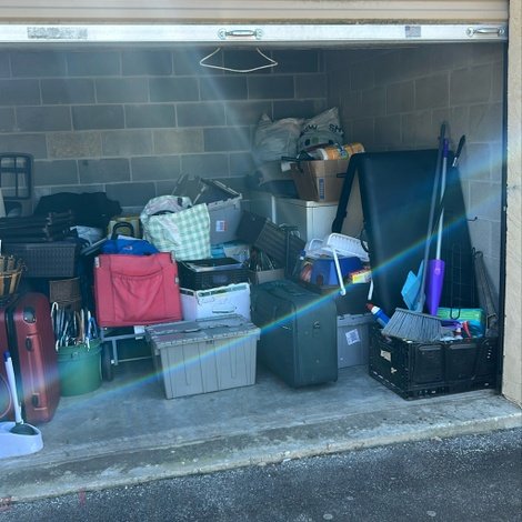 10 x 10 storage unit in Albany, GA