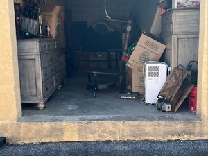 10 x 20 unit in Albany