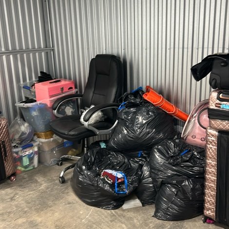 10 x 5 storage unit in Knoxville, TN