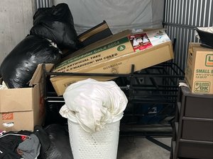 10 x 10 storage unit in Knoxville, TN