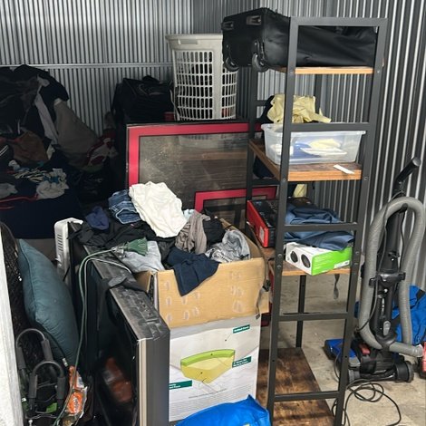 10 x 15 storage unit in Knoxville, TN