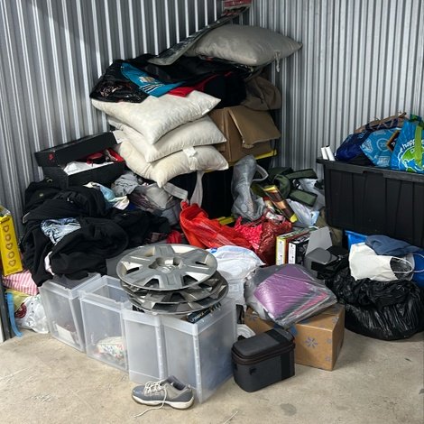 10 x 7 storage unit in Knoxville, TN