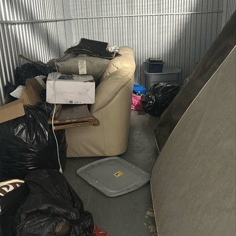 10 x 13 storage unit in Rochester, NY
