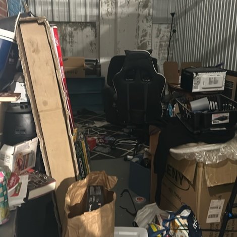10 x 17 storage unit in Rochester, NY