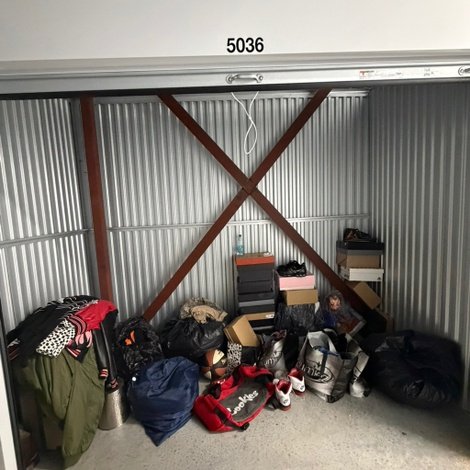 10 x 5 storage unit in NE Sandy Springs, GA