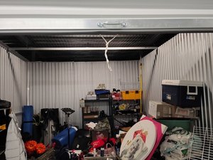 10 x 15 storage unit in Cranston, RI