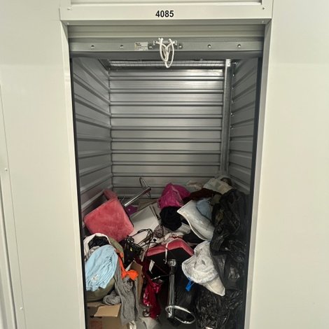 5 x 5 storage unit in Snellville, GA