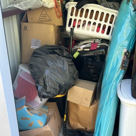 5 x 5 storage unit in Macon, GA