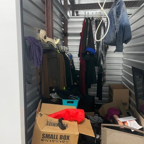 5 x 10 storage unit in Smyrna, GA