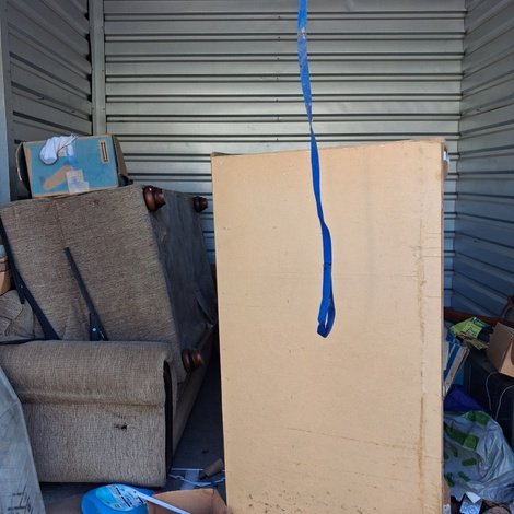 10 x 10 storage unit in Riverdale, GA