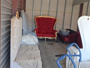 12 x 30 unit in Riverdale