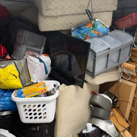 10 x 10 storage unit in Sarasota, FL