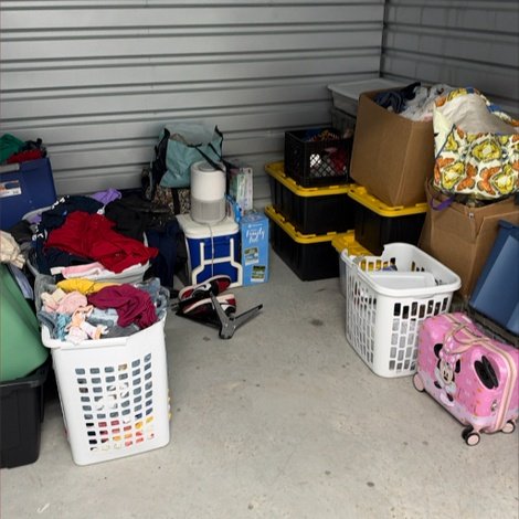 10 x 10 storage unit in Sarasota, FL