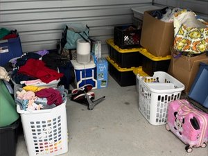 10 x 10 unit in Sarasota