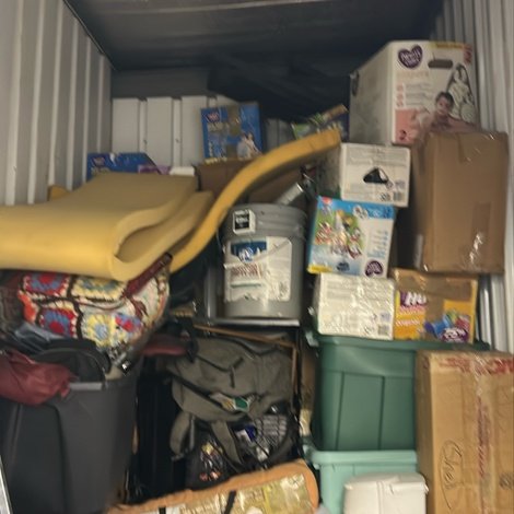 5 x 10 storage unit in Hamilton, OH