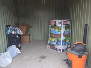 8 x 10 storage unit in Amelia, OH