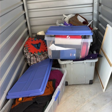 5 x 5 storage unit in Dearborn, MI
