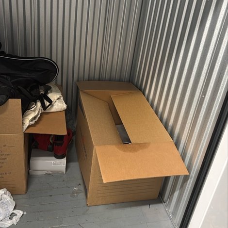 5 x 5 storage unit in Cincinnati, OH