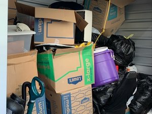10 x 7 storage unit in Chicago, IL