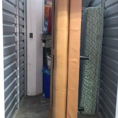 5 x 10 storage unit in Chicago, IL
