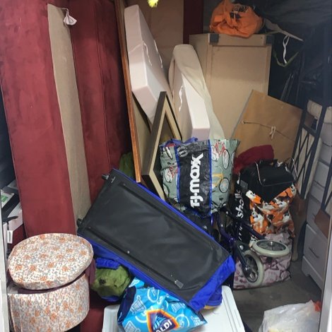 10 x 10 storage unit in Chicago, IL
