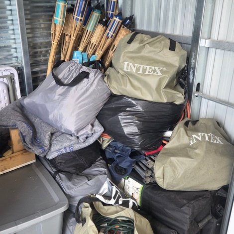 10 x 5 storage unit in Framingham, MA