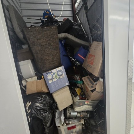 5 x 5 storage unit in Tewksbury, MA